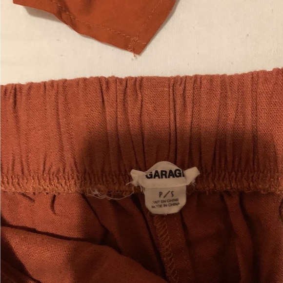 Garage rust colour two piece set - Picture 3 of 4